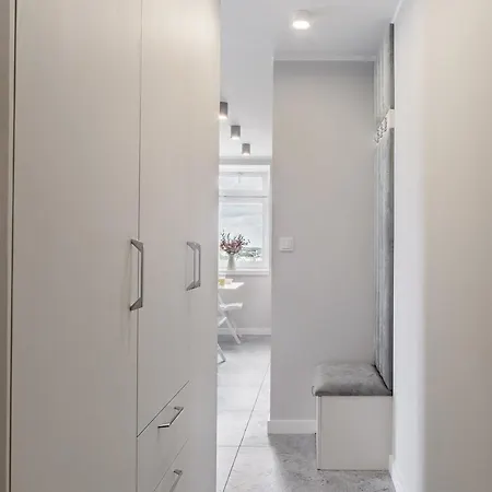 P&o Gornoslaska - Powisle Lägenhet